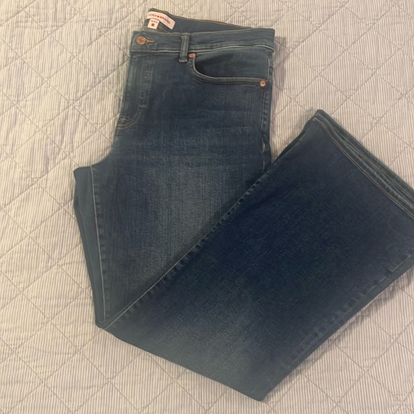 Lucky Brand Jeans - Picture 1 of 4
